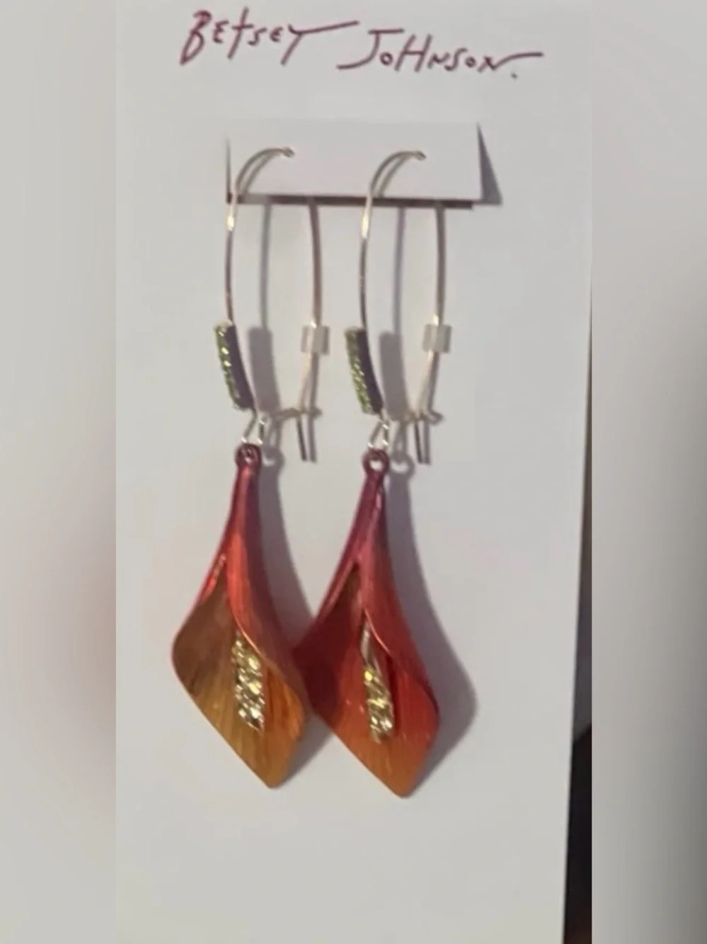 BETSEY JOHNSON Elegant Orange Ombré Calla Lily Feminine Delicate Earrings NWT